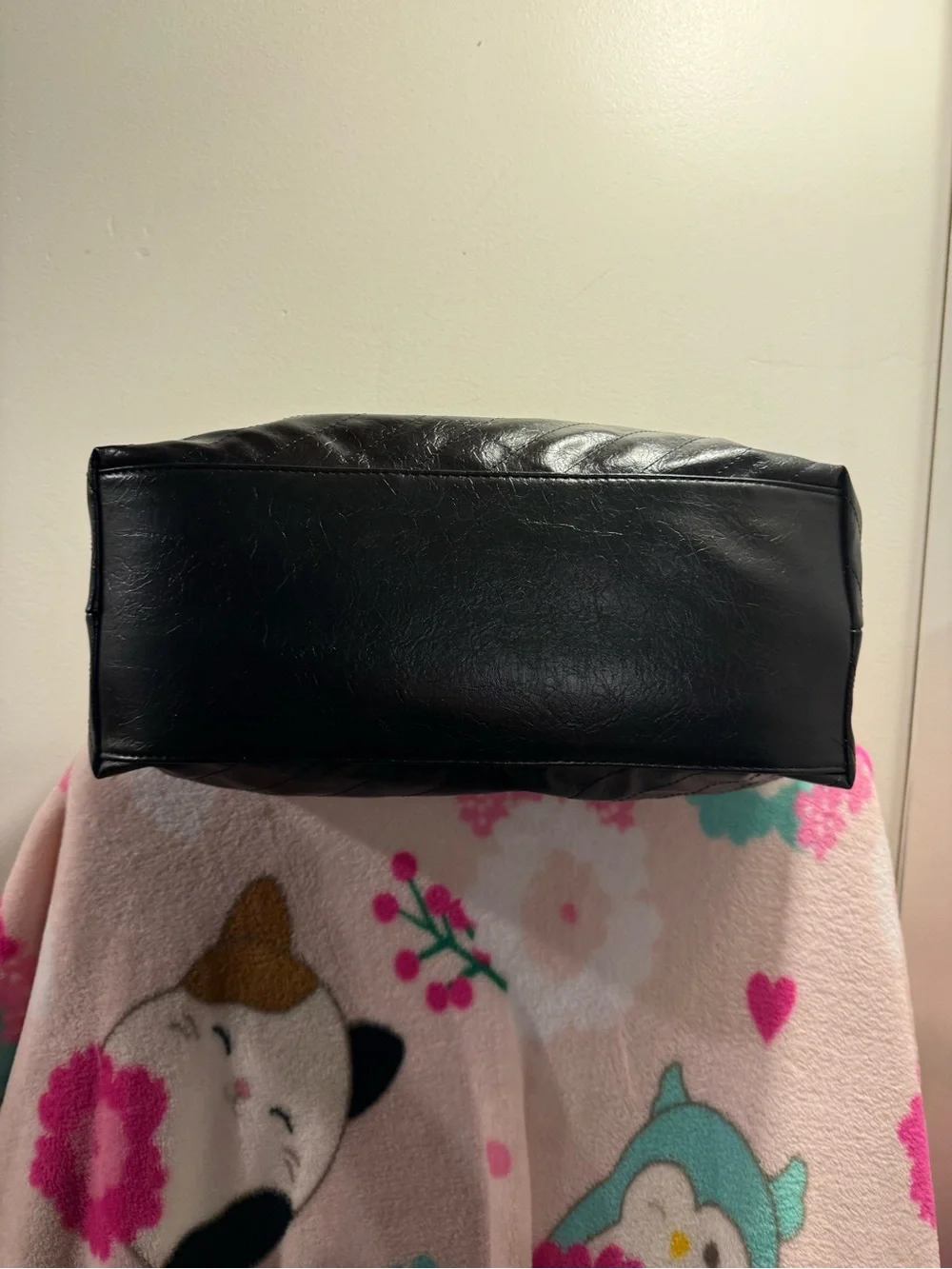 Juicy Couture Soft Spoken Tote bag color licorice black with silver chain NWT